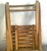Skladacie drevené stoličky